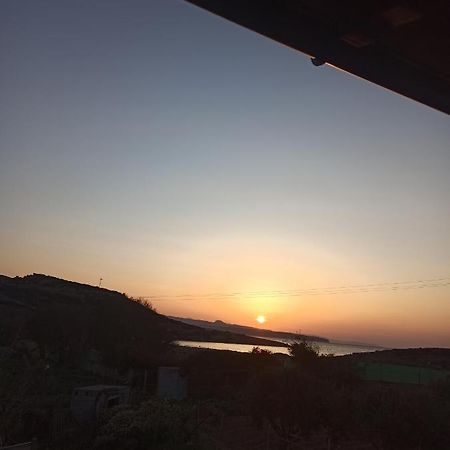 سيتيا Peaceful Studio Apartment Near The Sea! المظهر الخارجي الصورة